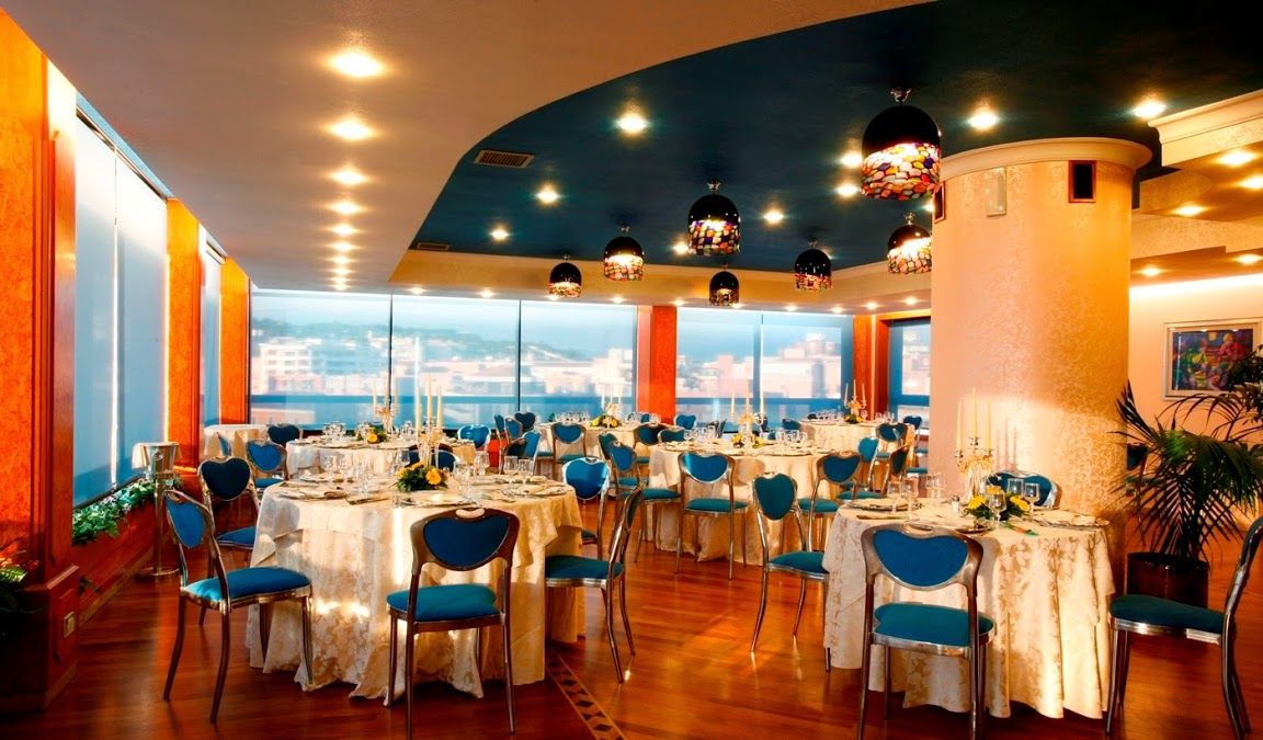 קליארי Hotel Panorama מסעדה תמונה