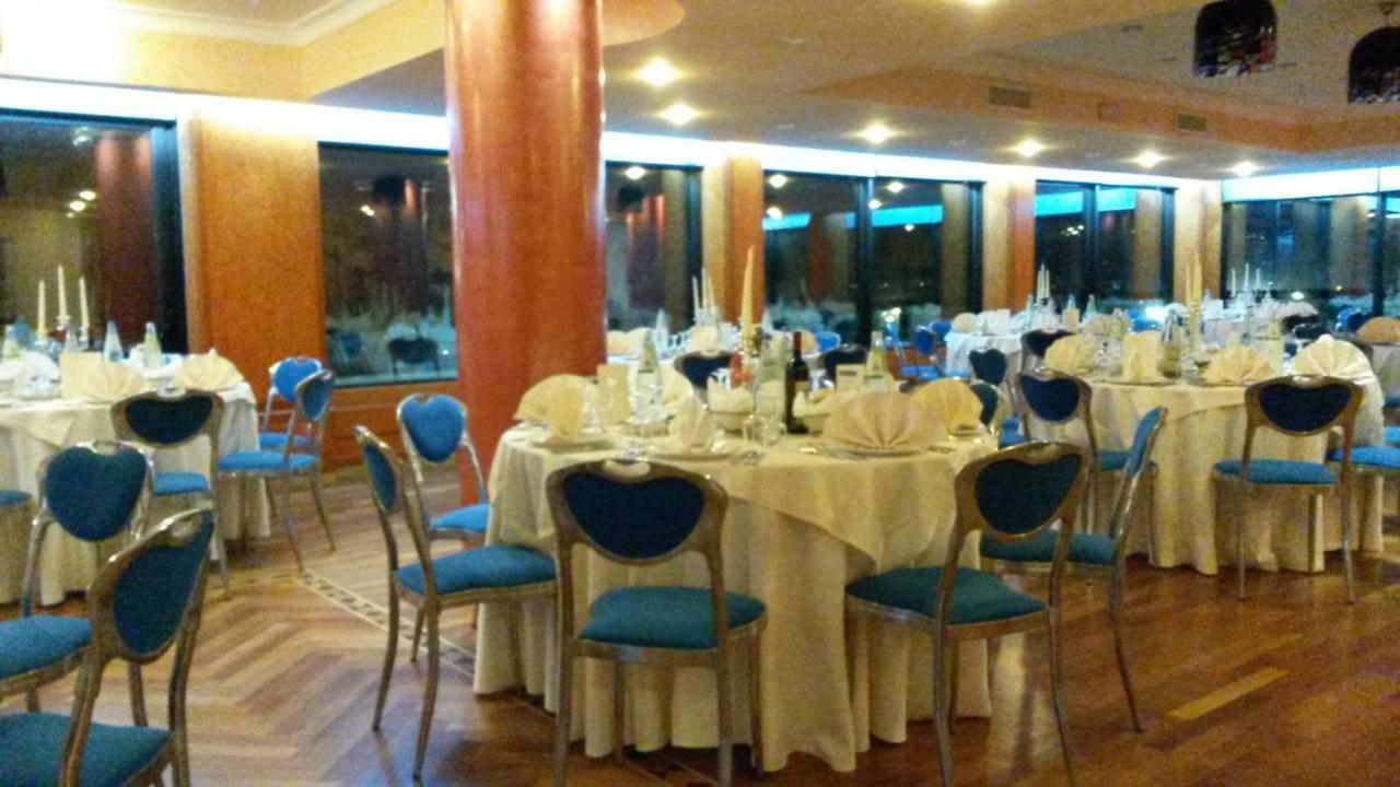 קליארי Hotel Panorama מראה חיצוני תמונה